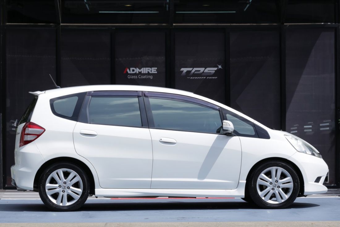 Thumbnail [100%x225]