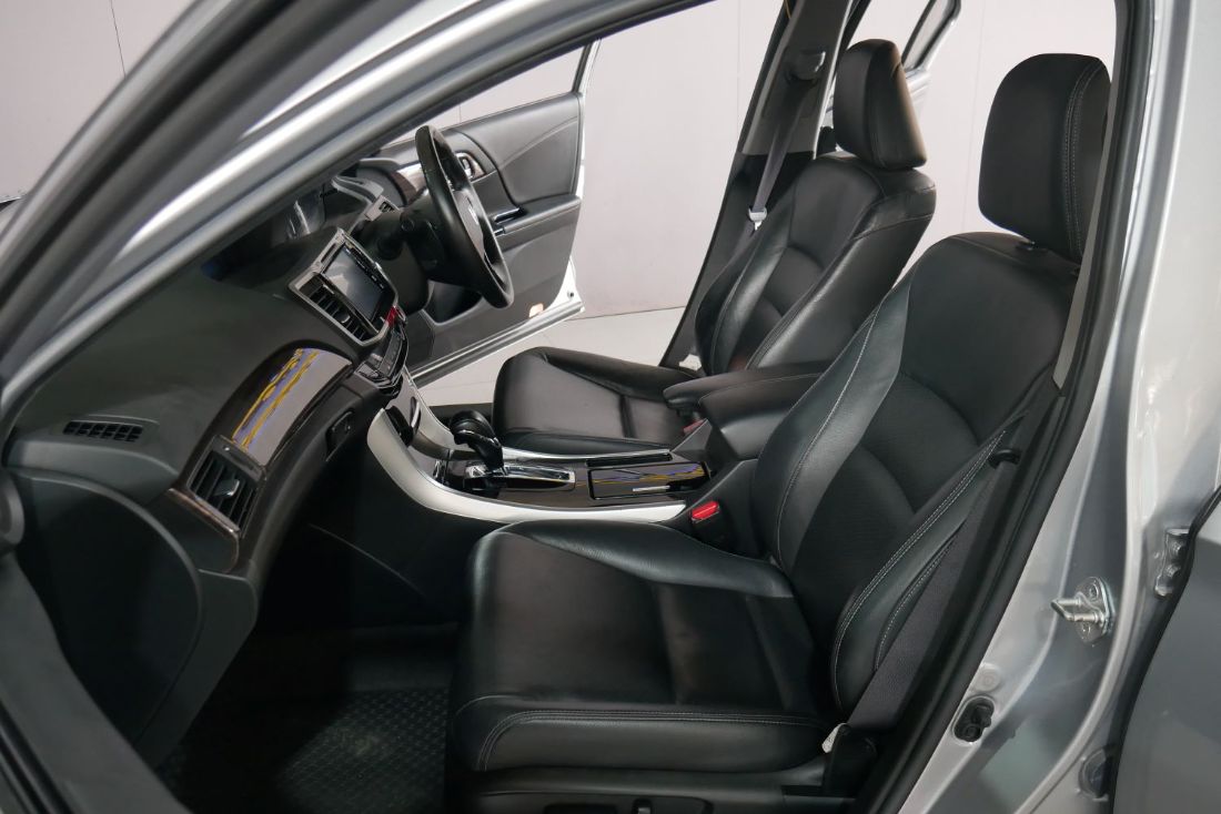 Thumbnail [100%x225]