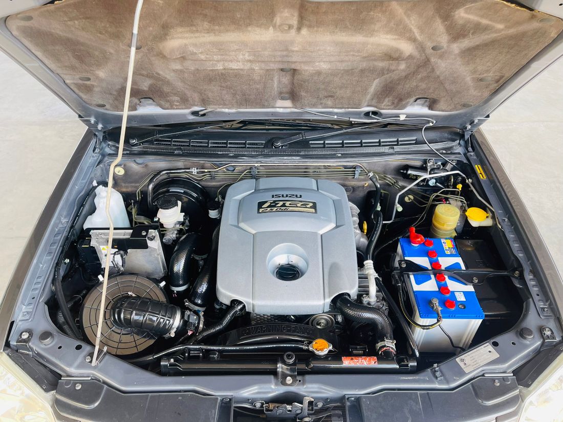 Thumbnail [100%x225]