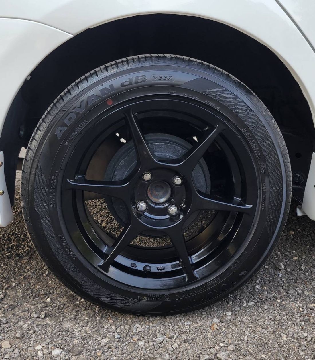 Thumbnail [100%x225]